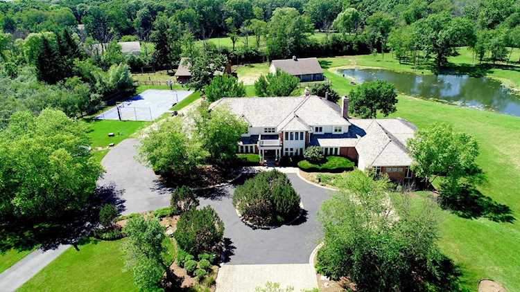 15044 W Little St Marys Rd Libertyville, IL 60048