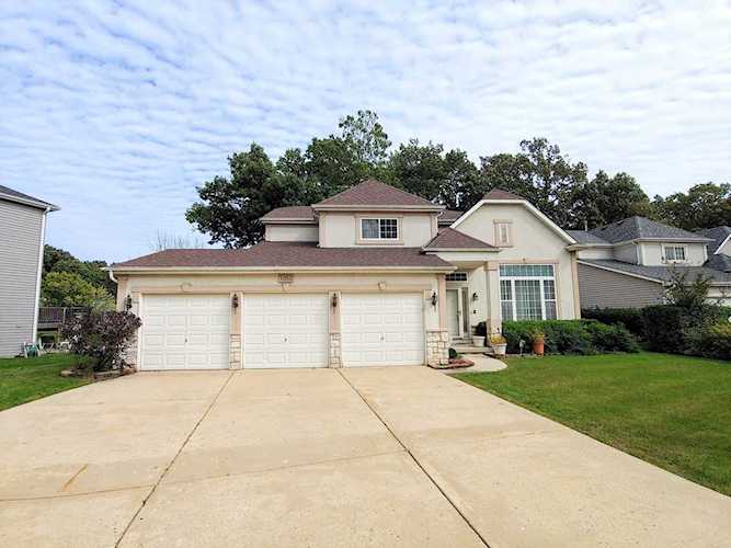 1059 S Normandy Rd Waukegan, IL 60085
