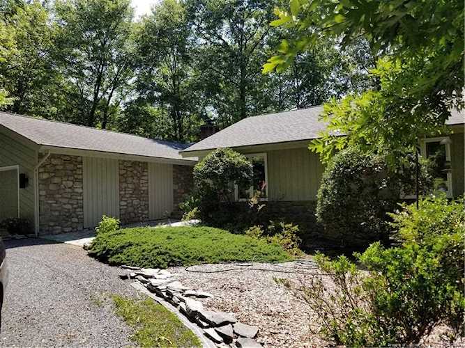 6123 &6124 Pebble Beach Sanford, NC 27332 | MLS 611602 Photo 1