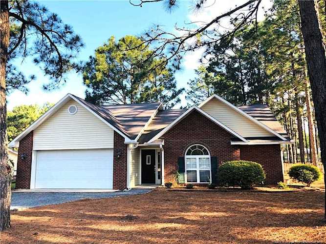 121 Sparrow Ct Aberdeen, NC 28315 | MLS 608369 Photo 1