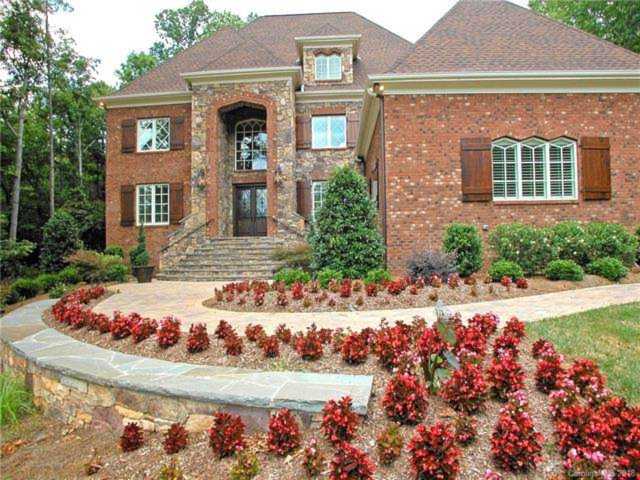 7908 Skye Lochs Dr Waxhaw, NC 28173