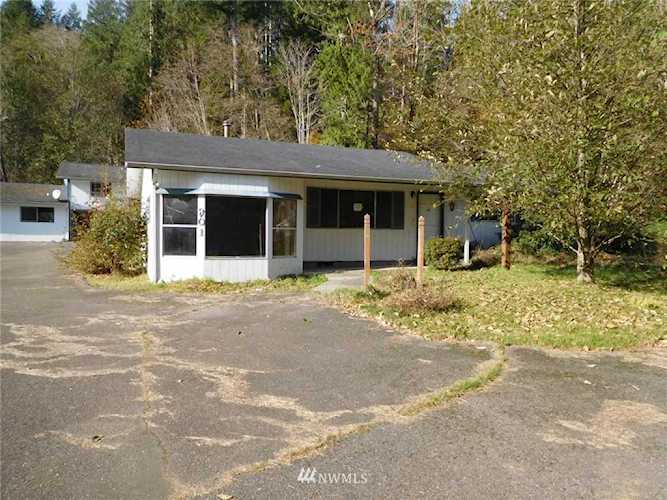 201 NE Mission Creek Rd Belfair, WA 98528