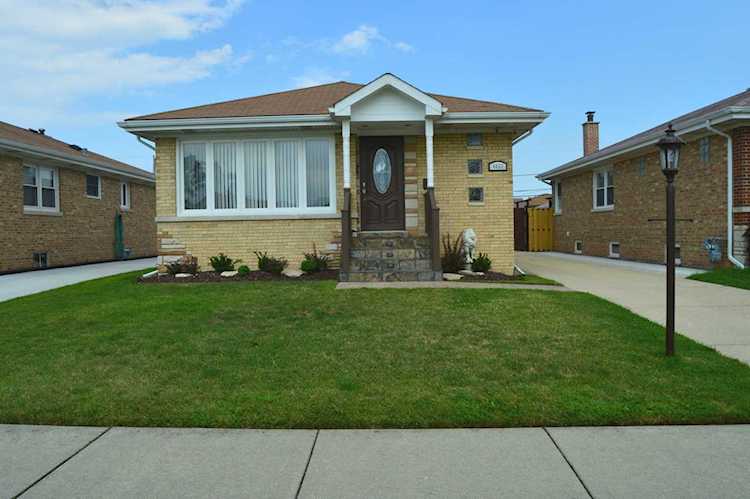 4433 N Orange Ave, Norridge, IL, 60706 located in the Photo 1
