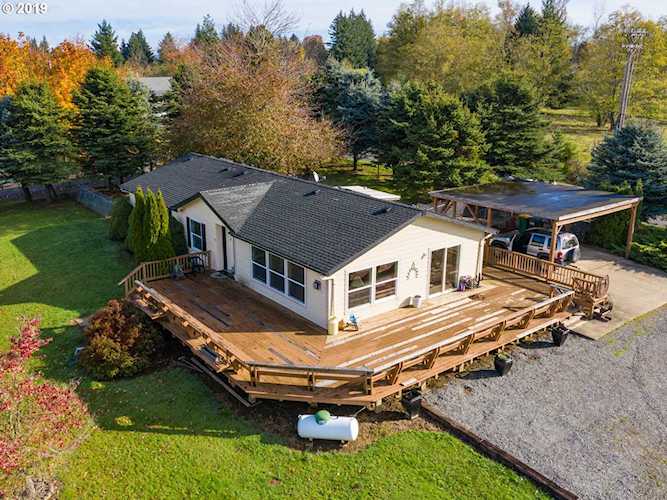 945 NE NE Littlepage Rd Corbett, OR 97019