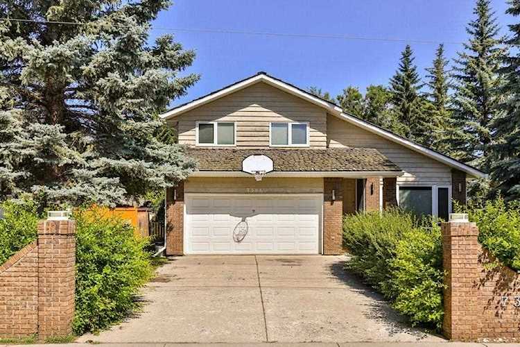 7304 Bow Crescent NW Calgary, AB T3B 2B9