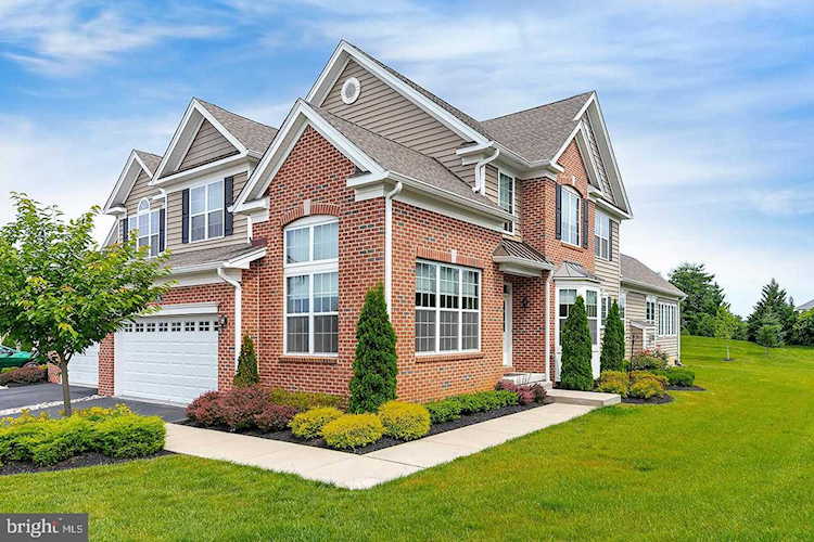 203 Eagle Ct Moorestown, NJ 08057 | MLS NJBL347708 Photo 1