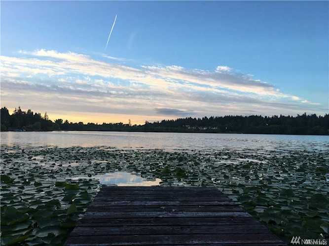7317 Lake Ballinger Way Edmonds, WA 98026 | MLS ® 1538054 Photo 1
