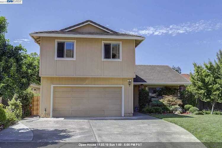 30 Lima Ter Fremont, CA 94539 | MLS 40881125 Photo 1