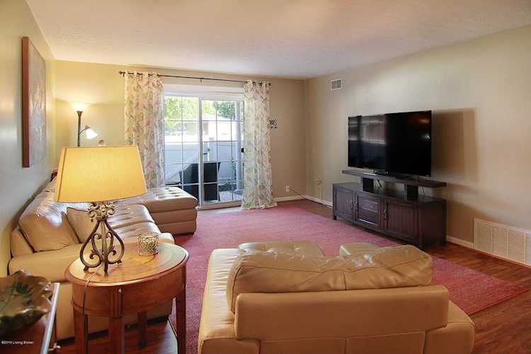 4828 Westmar Terrace #04 Louisville, KY 40222 | MLS 1538031 Photo 1