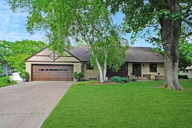 MLS 5265464 | Hennepin County home for sale | Golden Oaks 3rd Add Golden Valley Photo 1