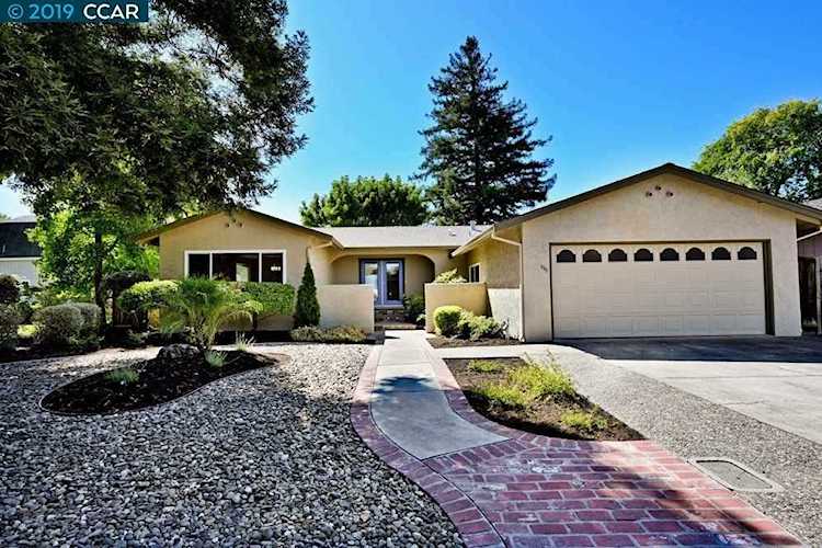 822 Weaver Ln Concord, CA 94518 | MLS 40876994 Photo 1