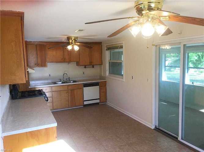 1907 Fast Circle Hampton VA 23663 | MLS# 10275847 - TREG.com Photo 1