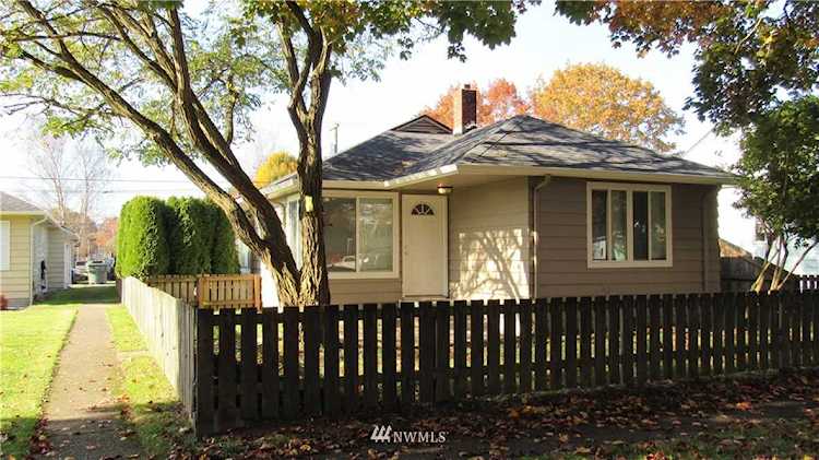 927 17th Ave Longview, WA 98632 | MLS ® 1536094 Photo 1