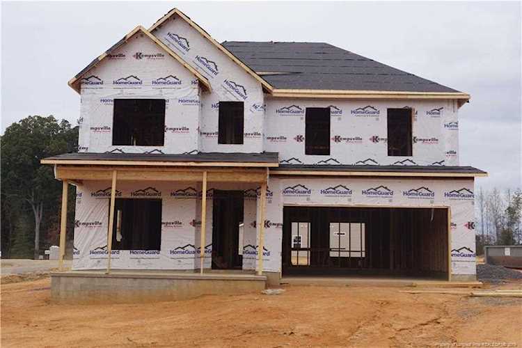 128 Tyvola St Sanford, NC 27332