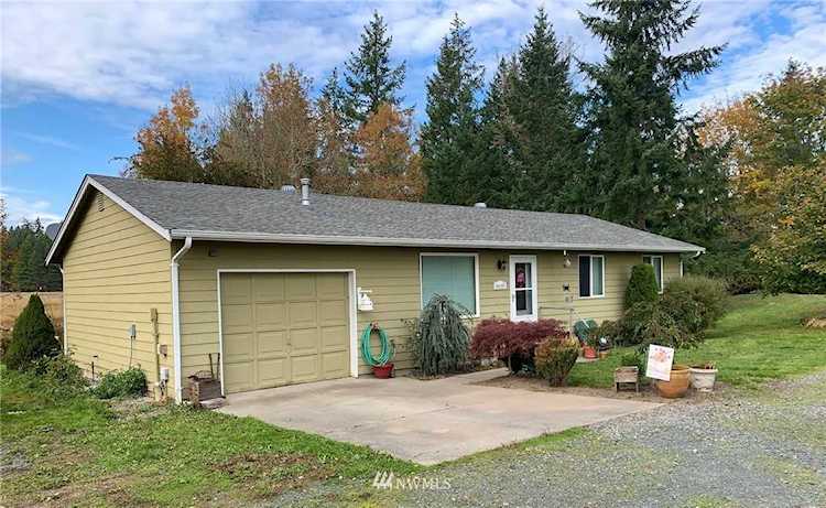 36010 Pulford Rd E Eatonville, WA 98328 | MLS ® 1530467 Photo 1