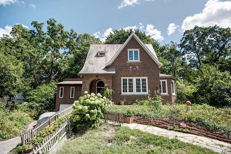 4382 Ingham Avenue Columbus, OH 43214 | MLS 219033126 - Franklin Photo 1