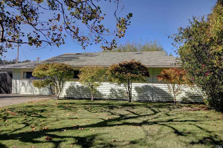 75 Harriet Way Tiburon, CA 94920 | MLS 21912673 Photo 1
