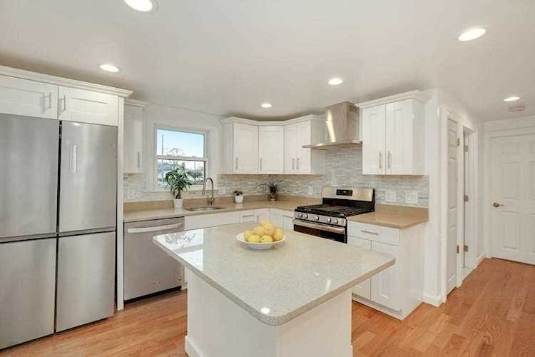 91 Dickens St Quincy, MA 02170 | MLS 72587202 Photo 1
