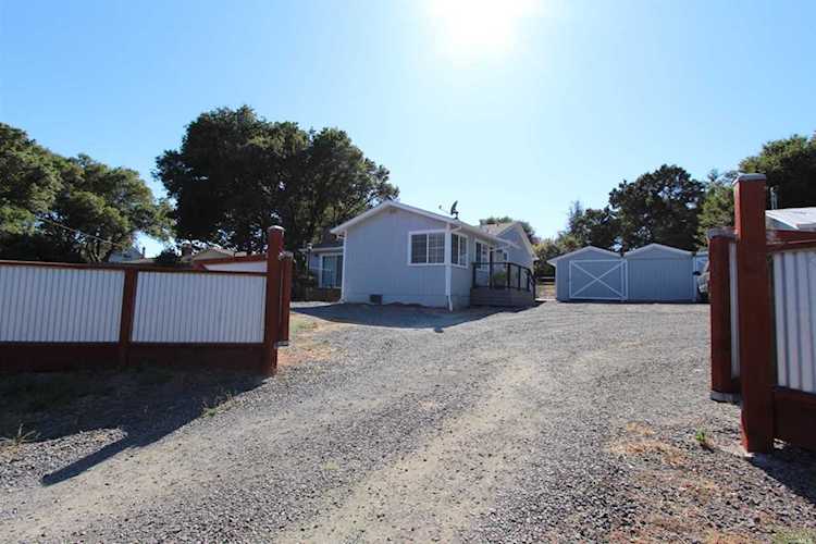 8815 Petaluma Hill Road Penngrove, CA 94951 | MLS 21922635 Photo 1