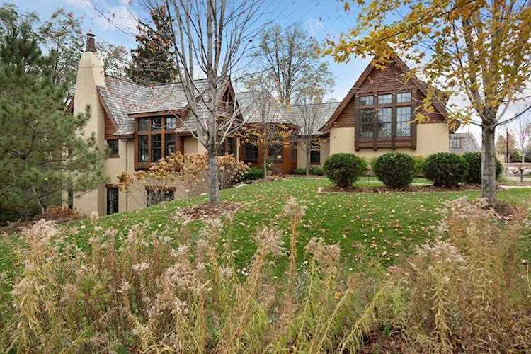 1590 Locust Hills Circle Wayzata, MN 55391