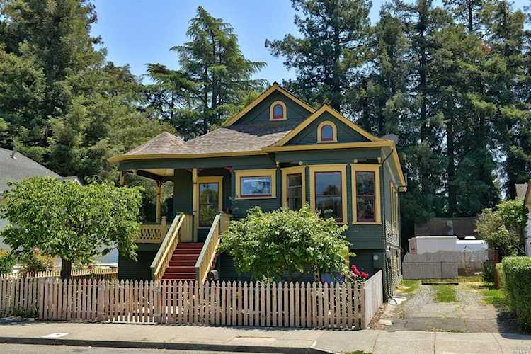 508 Sonoma Avenue Santa Rosa, CA 95401 | MLS 21911402 Photo 1