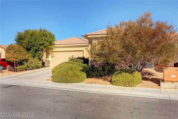 2620 Mourning Warbler Ave North Las Vegas, NV 89084