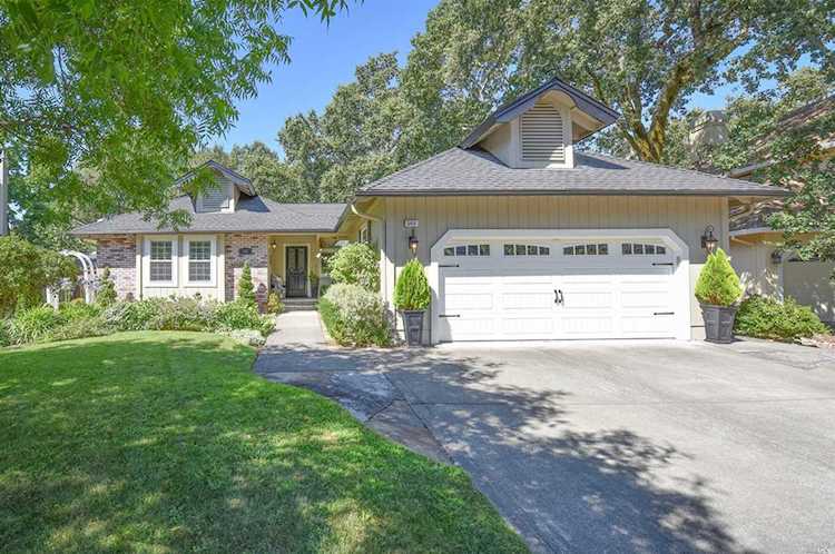 560 Pistachio Place Windsor, CA 95492 | MLS 21923679 Photo 1