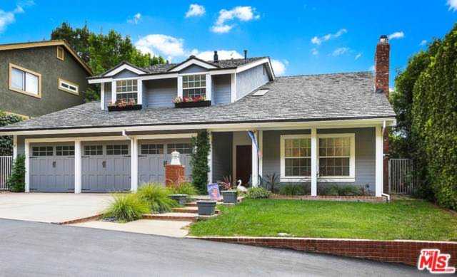 1817 Michael Lane, Pacific Palisades, CA 90272 | MLS# 19527636 Photo 1