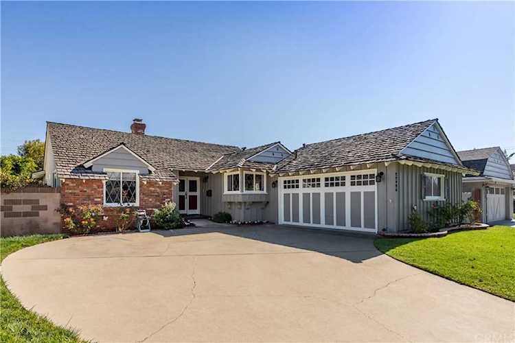 22920 Ward Street Torrance, CA 90505 | MLS SB19228603 Photo 1