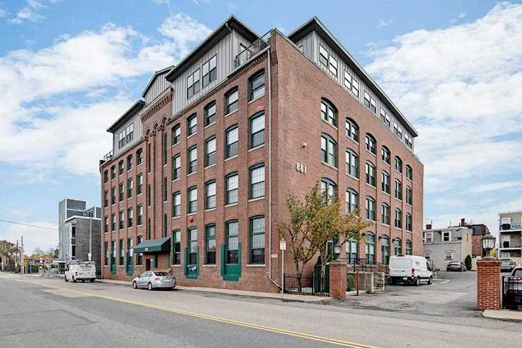 881 E 1st St #402 Boston, MA 02127 | MLS 72589540 Photo 1