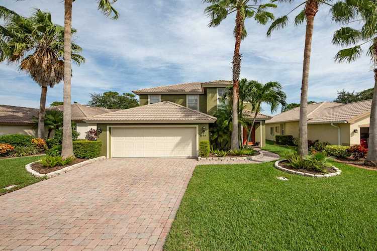 3655 NW Deer Oak Drive Jensen Beach, FL 34957