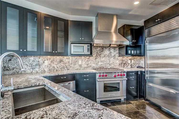 2555 N Pearl Street #303 Dallas, TX 75201