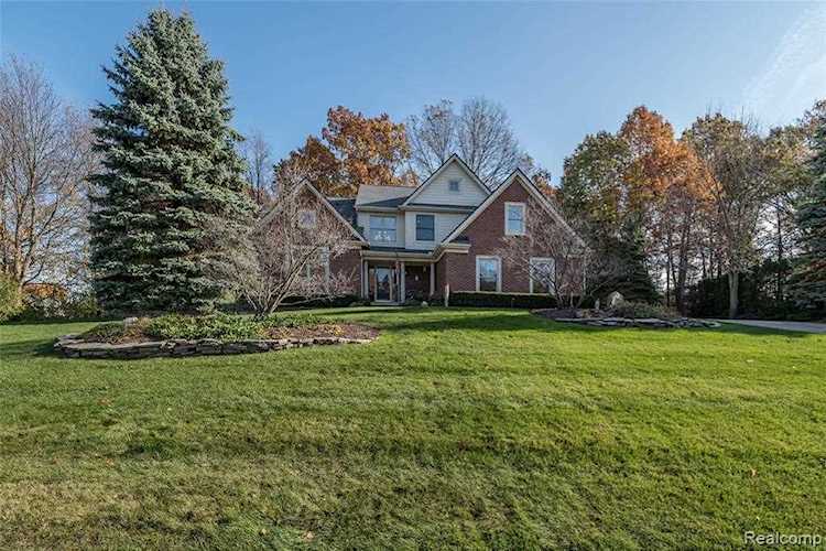507 Inverness Highland Twp, MI 48357 | MLS 219113758 Photo 1