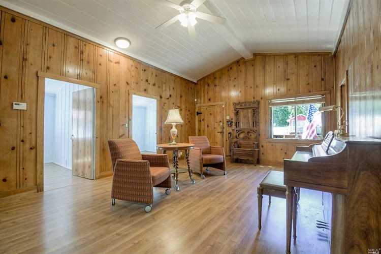16635 Center Way Guerneville, CA 95446 | MLS 21916551 Photo 1