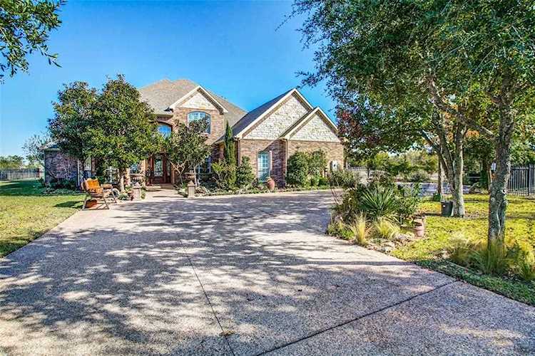 1745 Stinson Road Lucas, TX 75002