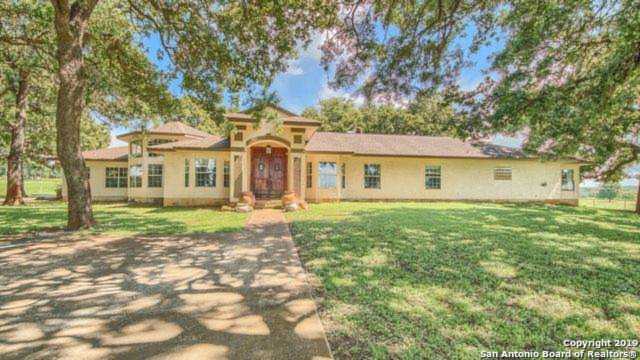 1963 County Road 361 La Vernia, TX 78121
