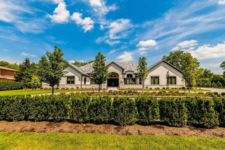 3310 Sunset Trl Northbrook, IL 60062