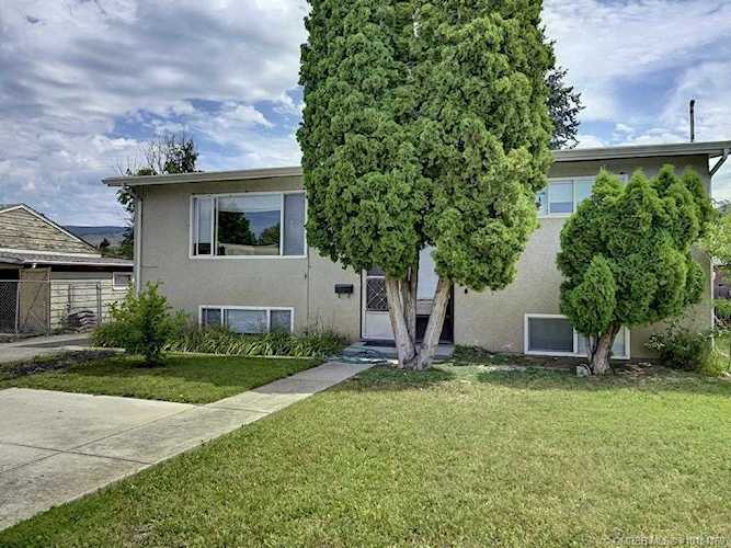 295 North Rutland Road Kelowna, BC V1W3B1 | MLS 10181169 Photo 1