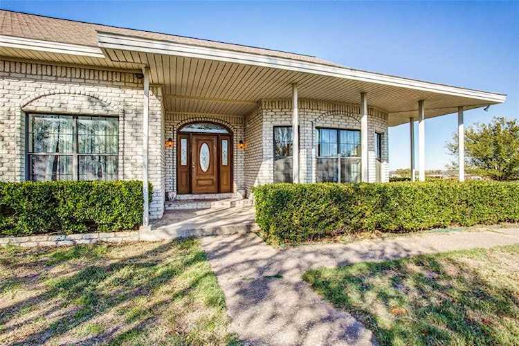 8321 Sherman Road Justin, TX 76247