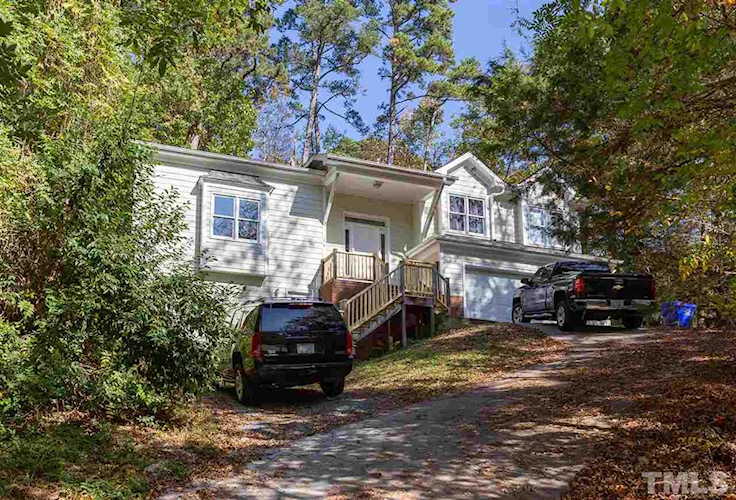 106 Mullin Court Chapel Hill, NC 27514