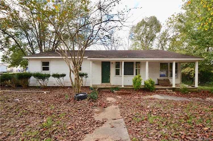 129 Patricia St Lancaster, SC 29720 | MLS 3566566 Photo 1