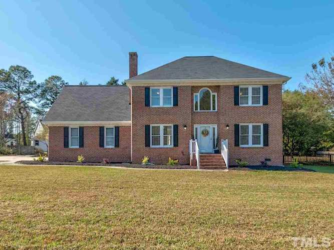5120 Beckwyck Drive Fuquay Varina, NC 27526