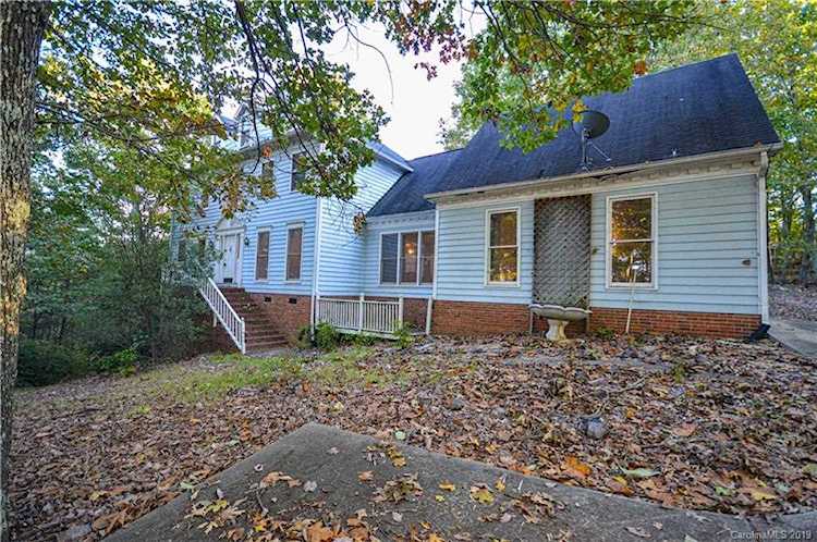 5611 Charter Oaks Ln York, SC 29745