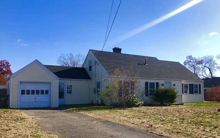 959 Bradley Road Springfield, MA 01119 | MLS 72590211 Photo 1