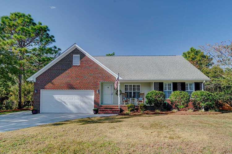 Home For Sale At 311 Okeechobee Road, Wilmington NC in Ocean Forest Lakes Photo 1