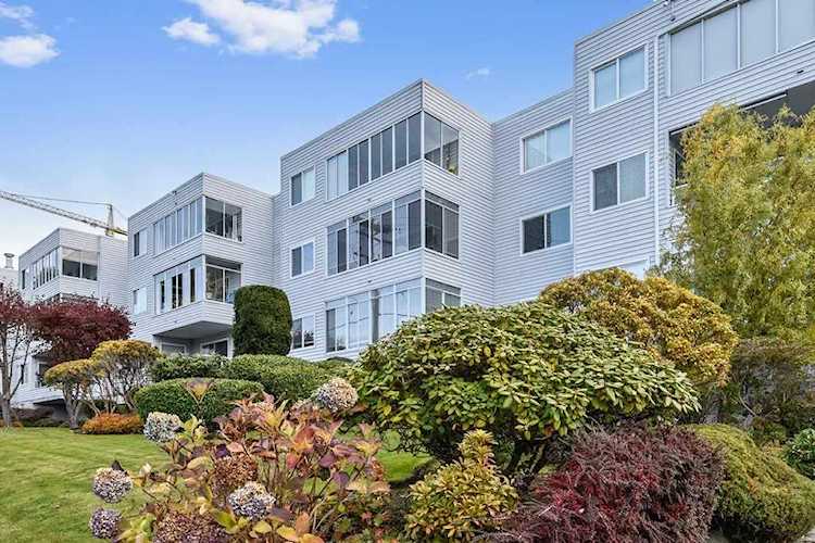 1354 Winter Street #304 White Rock, BC V4B 3Y1