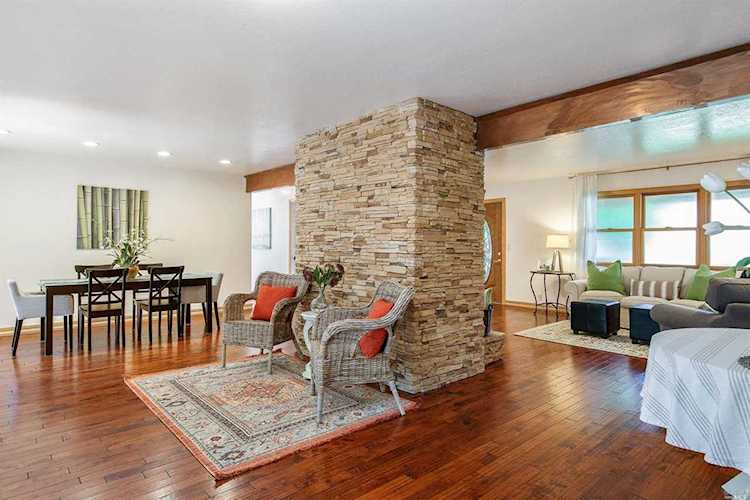 800 Eucalyptus Avenue Novato, CA 94947 | MLS 21914908 Photo 1
