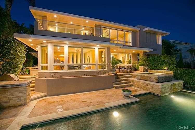 5381 Moonlight Lane La Jolla, CA 92037