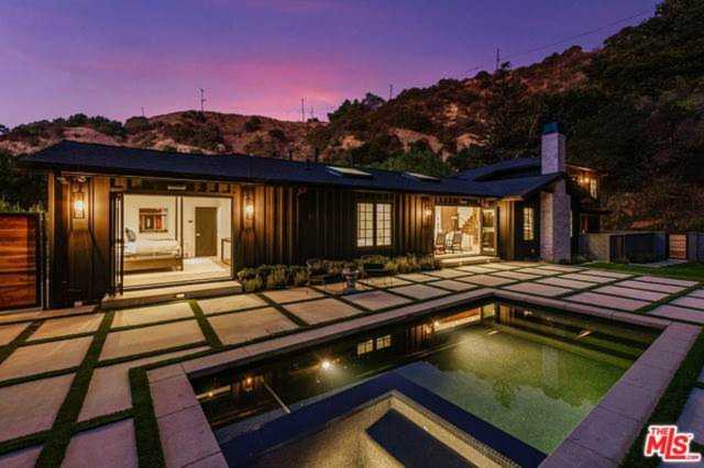 9454 Hidden Valley Place, Beverly Hills, CA 90210 | MLS# 19528422 Photo 1