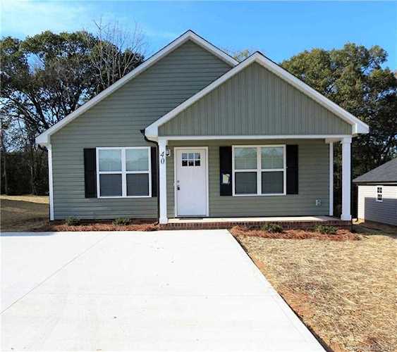 40 SW Sunderland Rd Concord, NC 28027